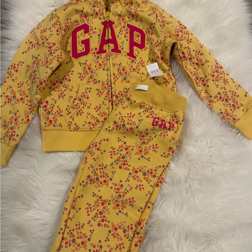 Toddler girl logo jogger set
